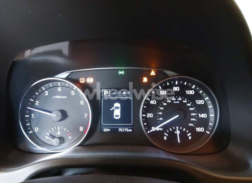 Photo 7 of 2018 Hyundai Elantra SEL (VIN 5NPD84LF2JH296774)