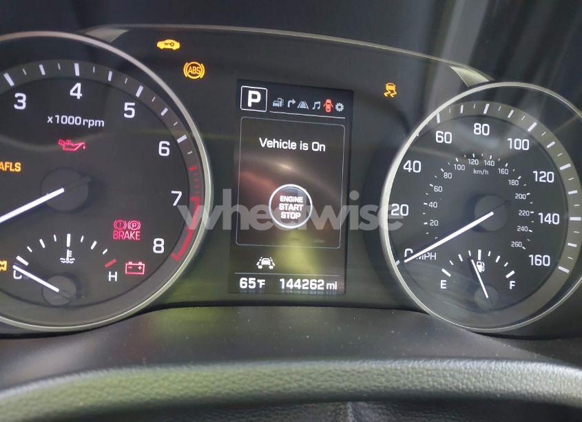 Photo 7 of 2018 Hyundai Elantra LIMITED (VIN 5NPD84LF2JH298427)