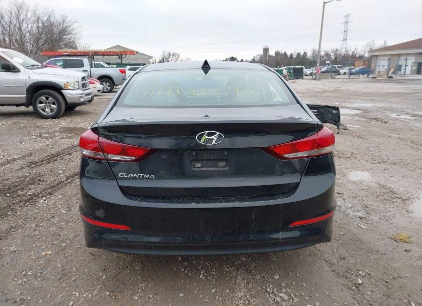 Photo 17 of 2018 Hyundai Elantra SEL (VIN 5NPD84LF2JH301262)