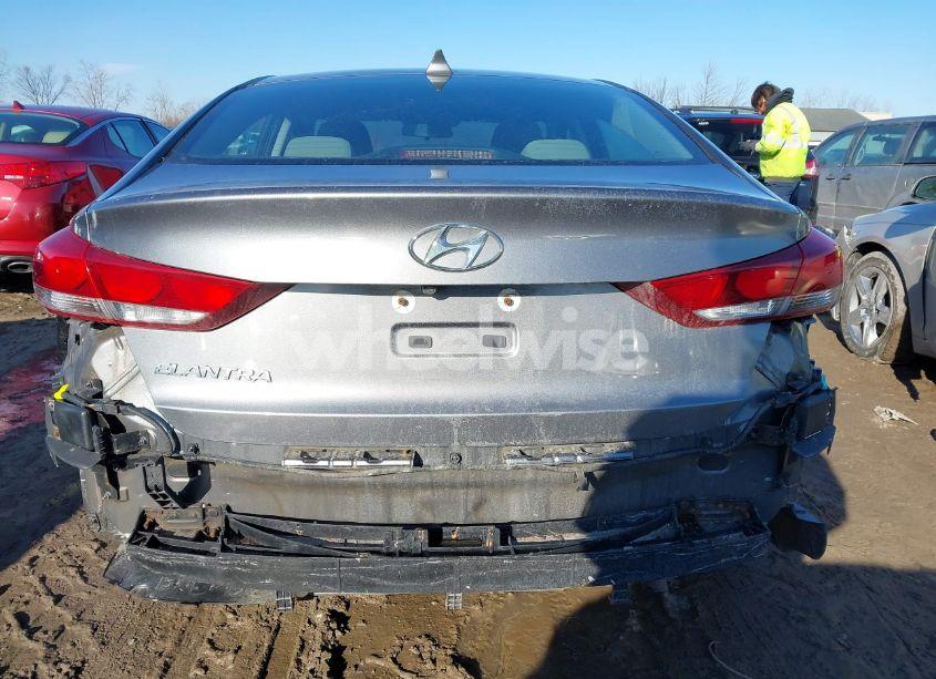 Photo 17 of 2018 Hyundai Elantra SEL (VIN 5NPD84LF2JH307949)