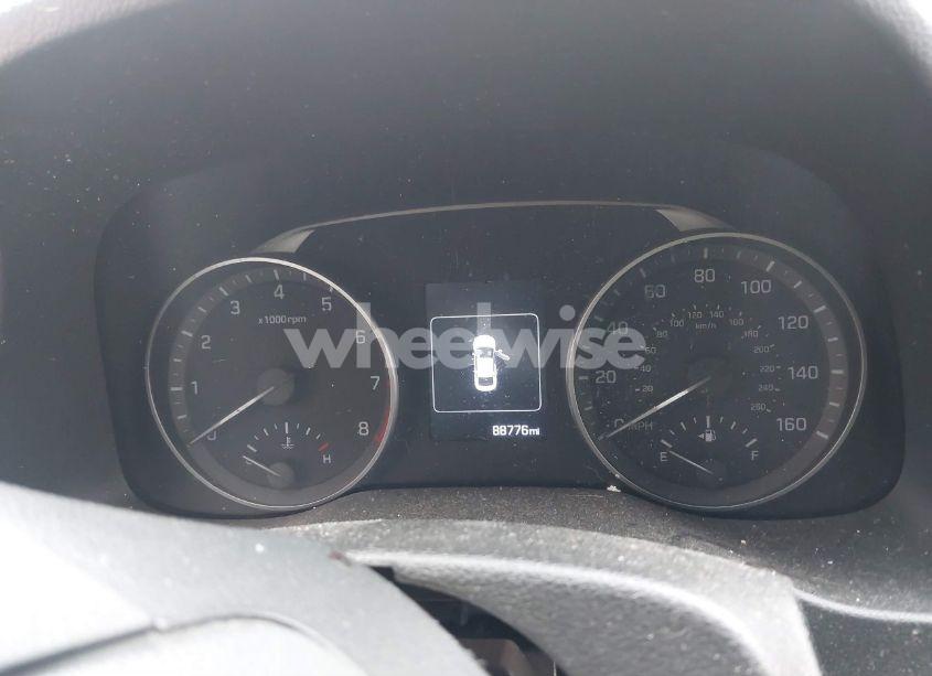 Photo 7 of 2018 Hyundai Elantra SEL (VIN 5NPD84LF2JH309099)