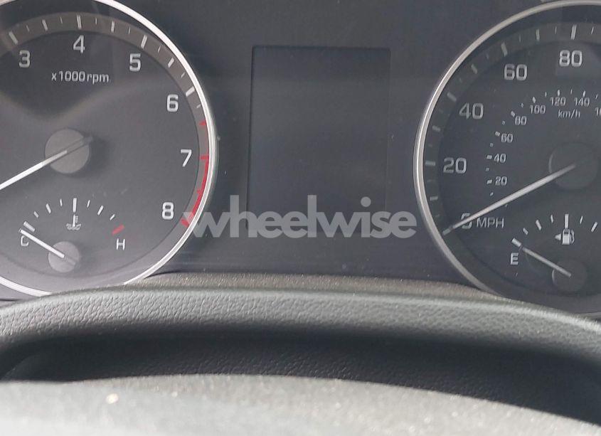 Photo 16 of 2018 Hyundai Elantra SEL (VIN 5NPD84LF2JH309765)