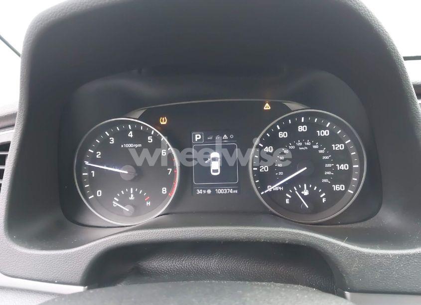 Photo 7 of 2018 Hyundai Elantra SEL (VIN 5NPD84LF2JH309829)