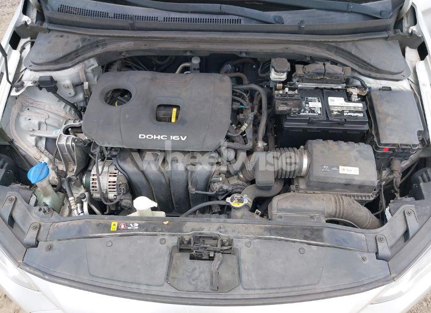 Photo 10 of 2018 Hyundai Elantra SEL (VIN 5NPD84LF2JH321267)