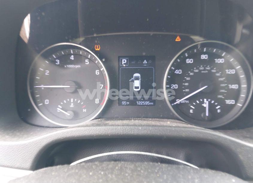 Photo 7 of 2018 Hyundai Elantra SEL (VIN 5NPD84LF2JH321267)