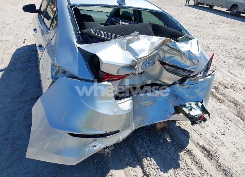 Photo 21 of 2018 Hyundai Elantra SEL (VIN 5NPD84LF2JH333709)