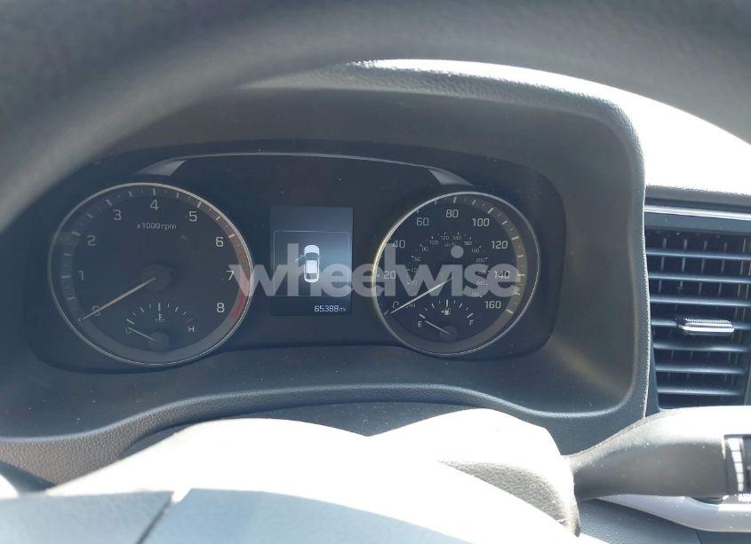 Photo 7 of 2018 Hyundai Elantra SEL (VIN 5NPD84LF2JH333709)