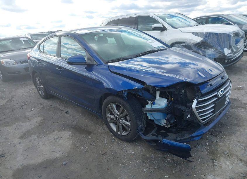 2018 Hyundai Elantra SEL (VIN 5NPD84LF2JH334665) main photo