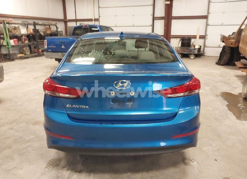Photo 16 of 2018 Hyundai Elantra SEL (VIN 5NPD84LF2JH337758)