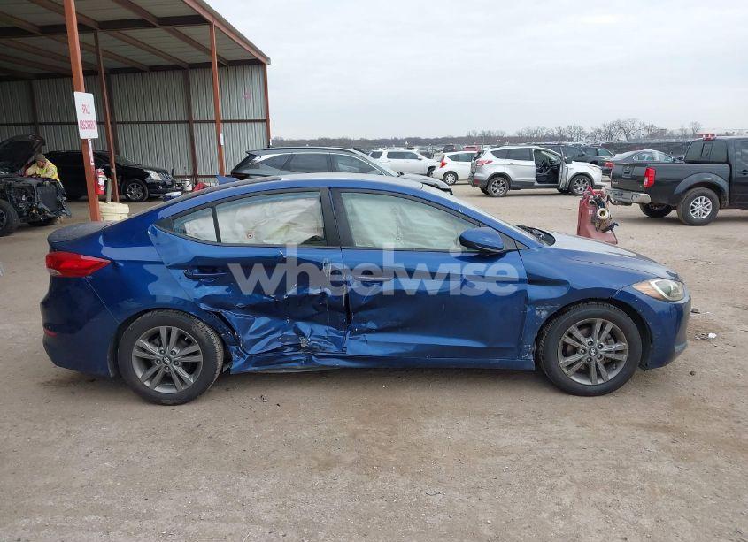 Photo 13 of 2018 Hyundai Elantra SEL (VIN 5NPD84LF2JH338747)