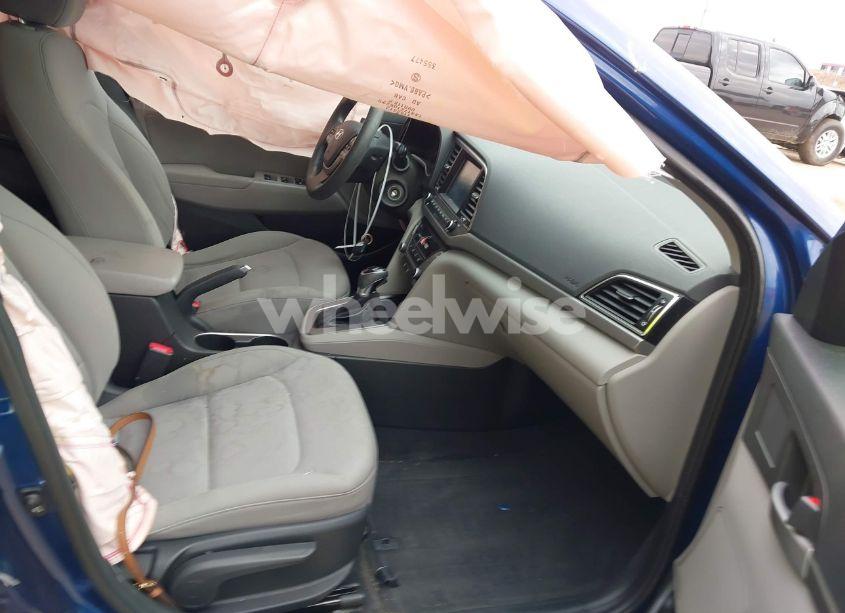 Photo 5 of 2018 Hyundai Elantra SEL (VIN 5NPD84LF2JH338747)