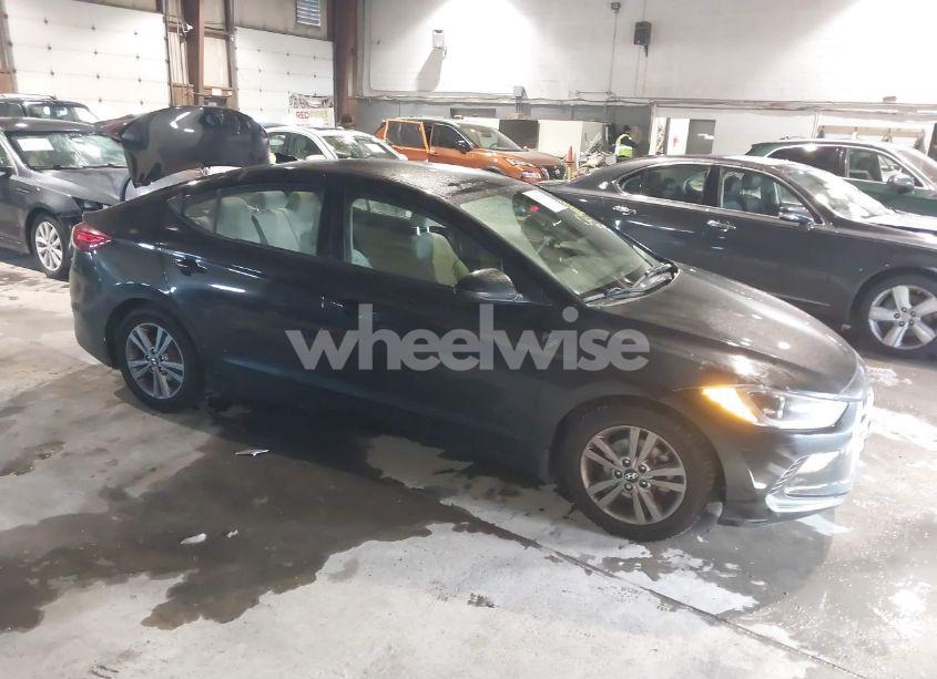 2018 Hyundai Elantra SEL (VIN 5NPD84LF2JH343446) main photo