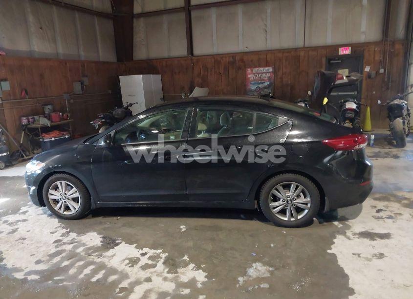 Photo 14 of 2018 Hyundai Elantra SEL (VIN 5NPD84LF2JH343446)