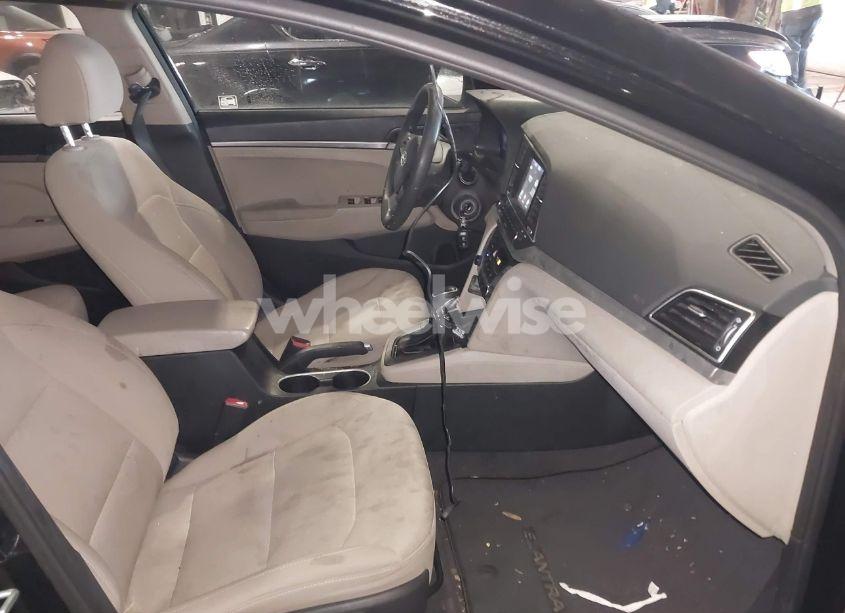 Photo 5 of 2018 Hyundai Elantra SEL (VIN 5NPD84LF2JH343446)