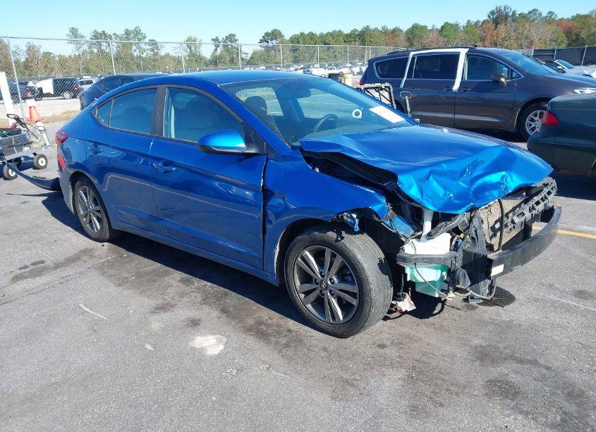 2018 Hyundai Elantra SEL (VIN 5NPD84LF2JH351580) main photo