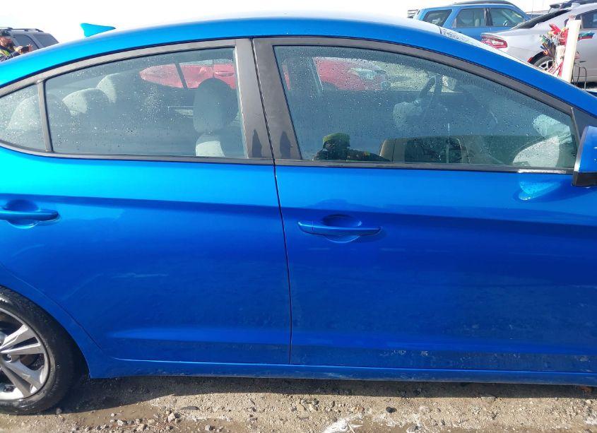 Photo 13 of 2018 Hyundai Elantra SEL (VIN 5NPD84LF2JH354530)