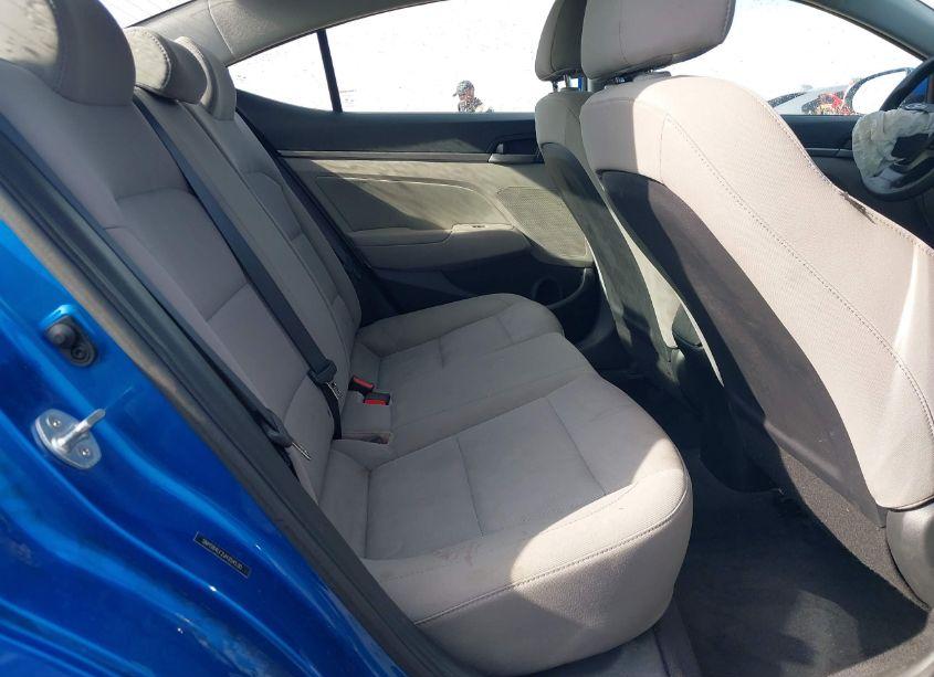 Photo 8 of 2018 Hyundai Elantra SEL (VIN 5NPD84LF2JH354530)