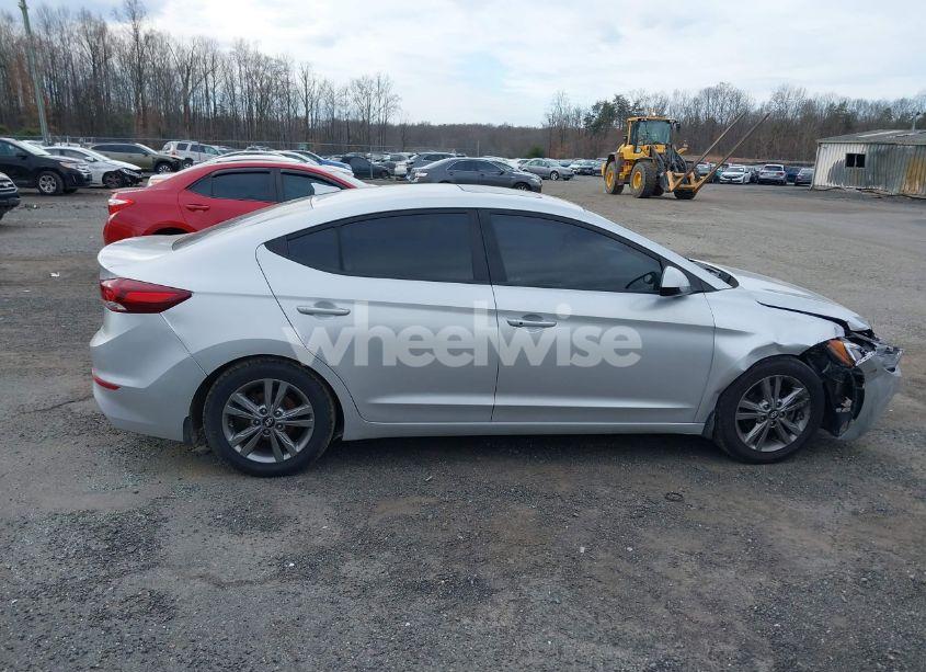 Photo 13 of 2018 Hyundai Elantra VALUE EDITION (VIN 5NPD84LF2JH355659)