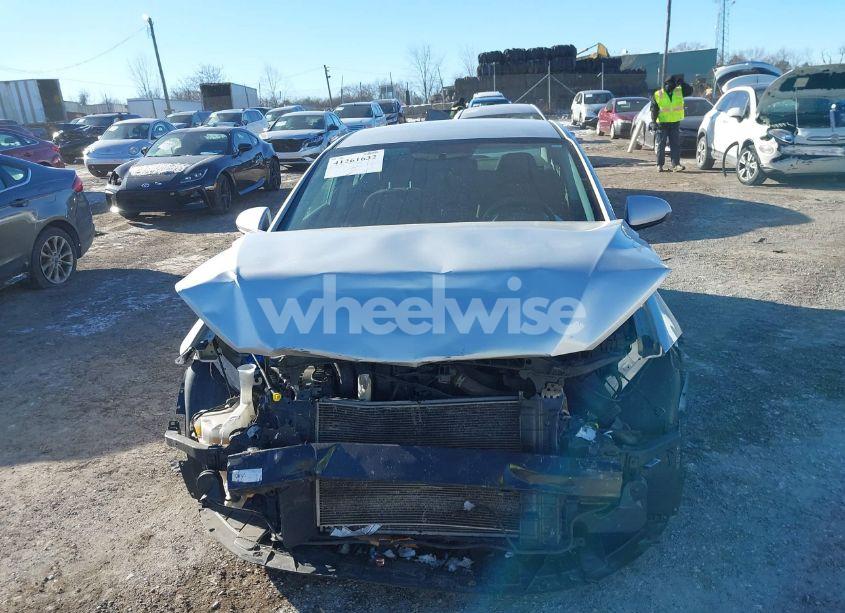 Photo 12 of 2018 Hyundai Elantra SEL (VIN 5NPD84LF2JH371974)