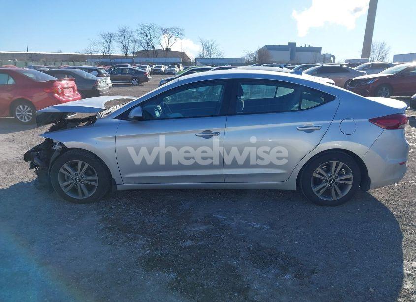 Photo 14 of 2018 Hyundai Elantra SEL (VIN 5NPD84LF2JH371974)