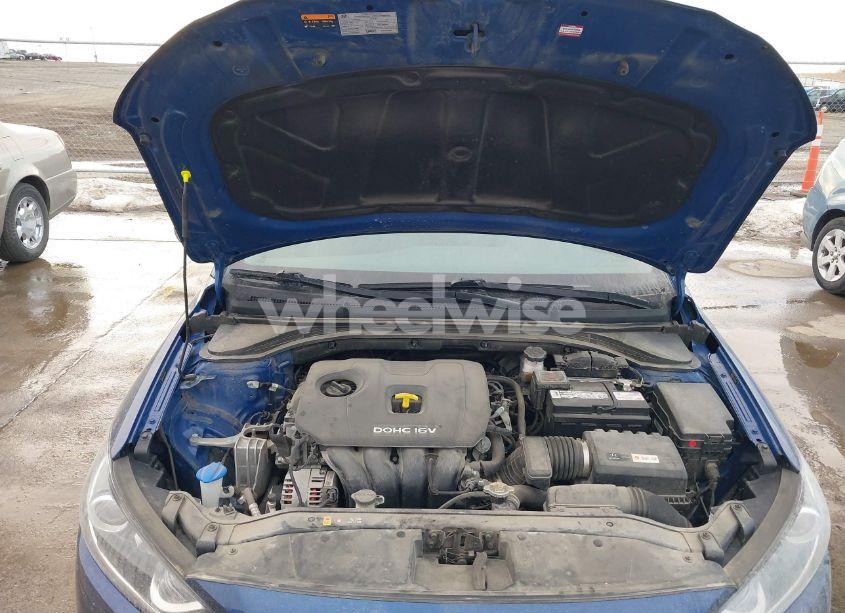 Photo 10 of 2018 Hyundai Elantra SEL (VIN 5NPD84LF2JH381453)