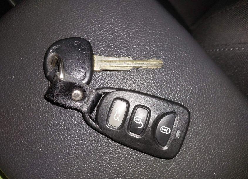 Photo 11 of 2018 Hyundai Elantra SEL (VIN 5NPD84LF2JH384191)