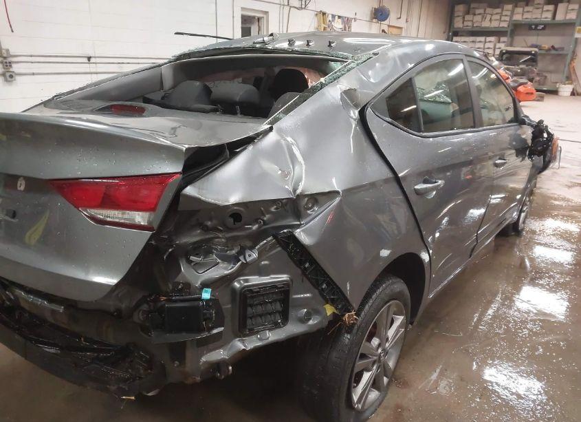 Photo 13 of 2018 Hyundai Elantra SEL (VIN 5NPD84LF2JH384191)