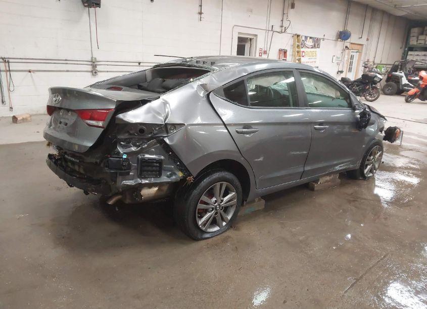 Photo 4 of 2018 Hyundai Elantra SEL (VIN 5NPD84LF2JH384191)