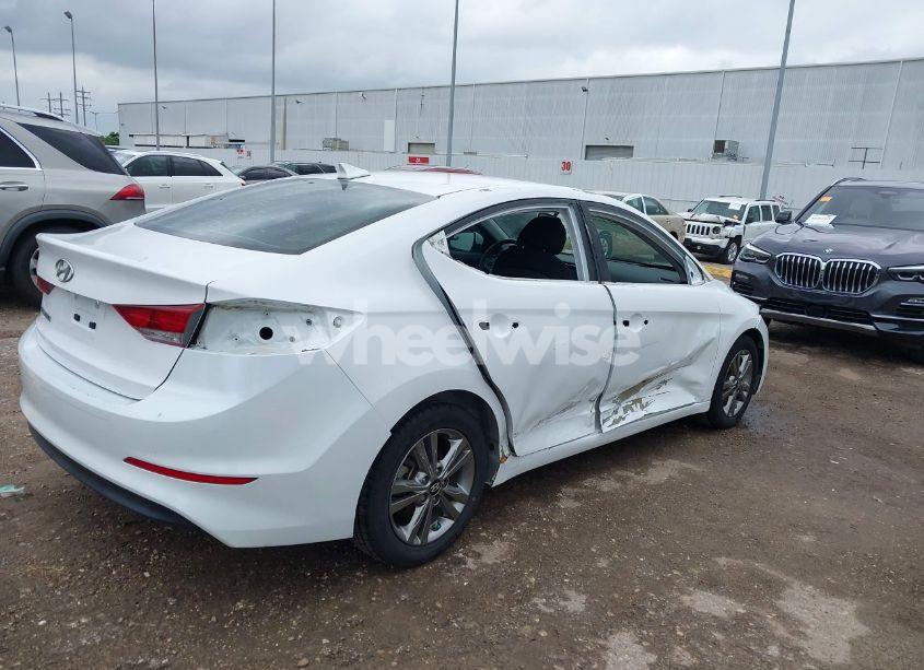 Photo 4 of 2018 Hyundai Elantra SEL (VIN 5NPD84LF2JH391013)