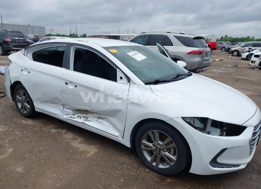 Photo 6 of 2018 Hyundai Elantra SEL (VIN 5NPD84LF2JH391013)