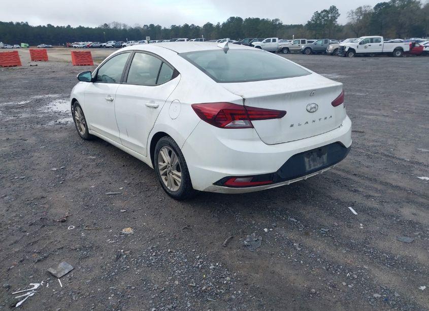 Photo 3 of 2019 Hyundai Elantra SEL (VIN 5NPD84LF2KH421614)