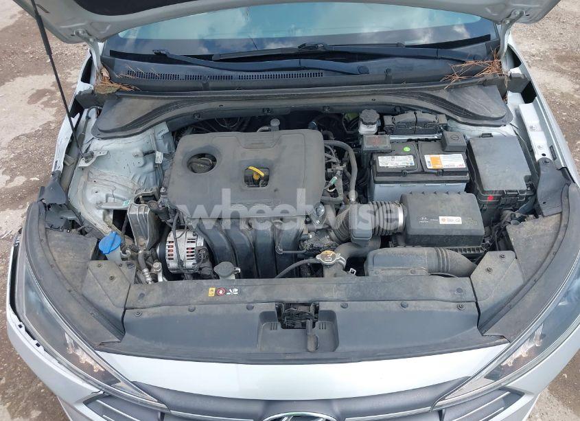 Photo 10 of 2019 Hyundai Elantra SEL (VIN 5NPD84LF2KH425047)
