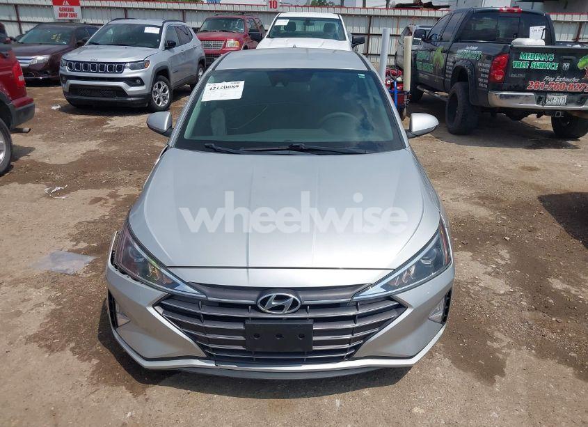 Photo 12 of 2019 Hyundai Elantra SEL (VIN 5NPD84LF2KH425047)