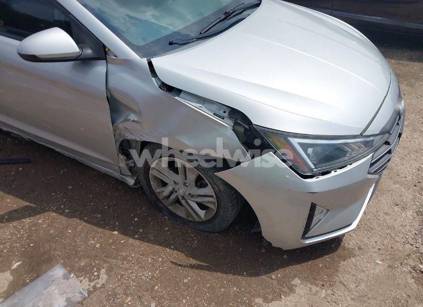 Photo 6 of 2019 Hyundai Elantra SEL (VIN 5NPD84LF2KH425047)
