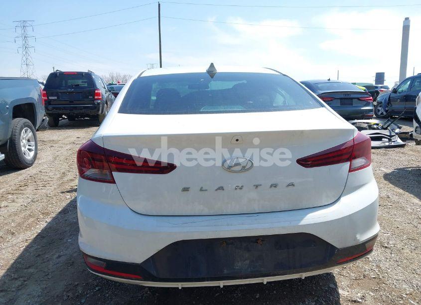 Photo 17 of 2019 Hyundai Elantra SEL (VIN 5NPD84LF2KH439918)