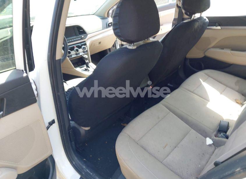 Photo 8 of 2019 Hyundai Elantra SEL (VIN 5NPD84LF2KH439918)