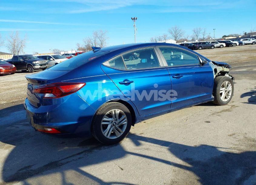 Photo 4 of 2019 Hyundai Elantra SEL (VIN 5NPD84LF2KH449302)