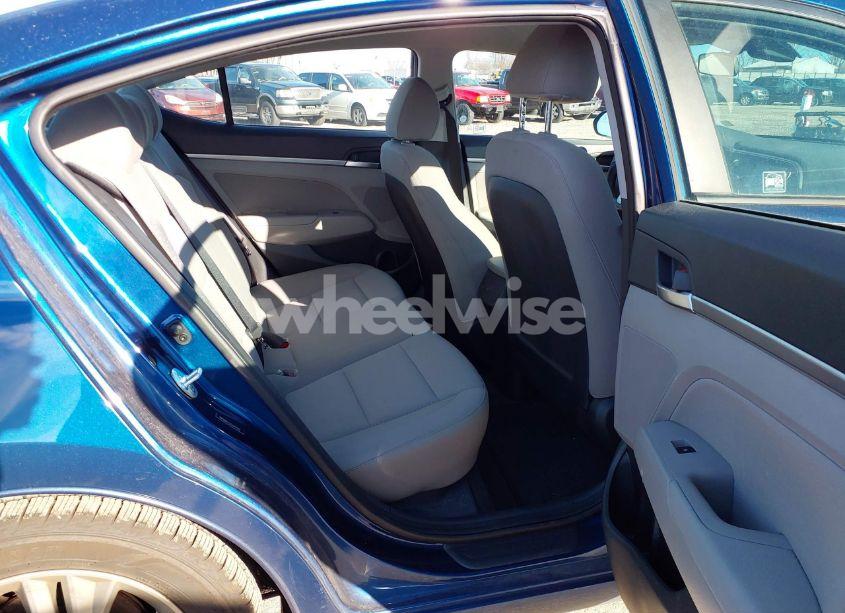 Photo 8 of 2019 Hyundai Elantra SEL (VIN 5NPD84LF2KH449302)
