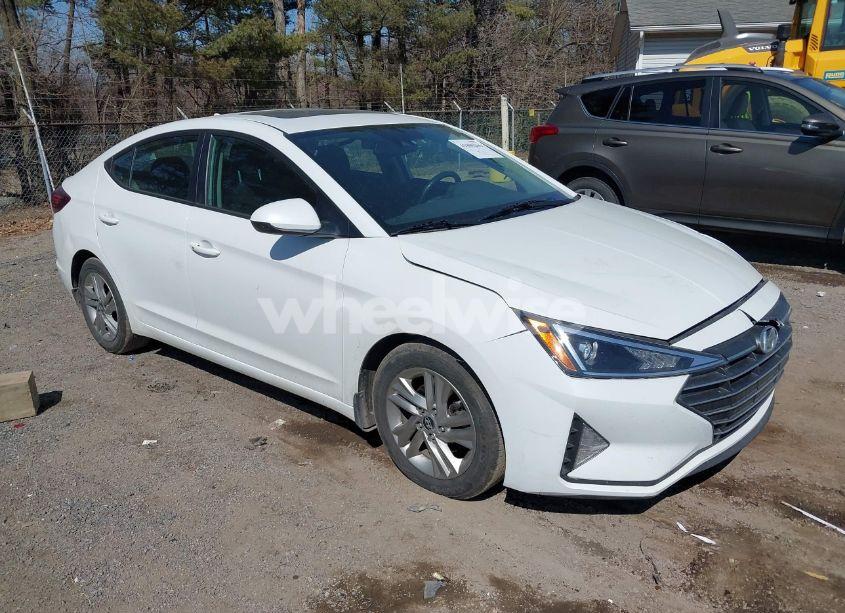 2019 Hyundai Elantra VALUE EDITION (VIN 5NPD84LF2KH457710) main photo
