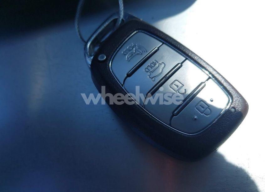 Photo 11 of 2019 Hyundai Elantra VALUE EDITION (VIN 5NPD84LF2KH457710)