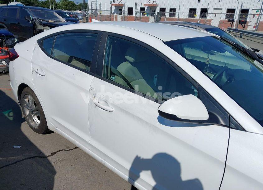 Photo 13 of 2019 Hyundai Elantra SEL (VIN 5NPD84LF2KH478783)