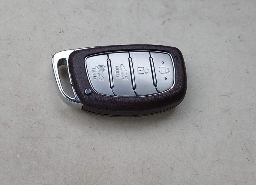 Photo 11 of 2019 Hyundai Elantra VALUE EDITION (VIN 5NPD84LF2KH492005)