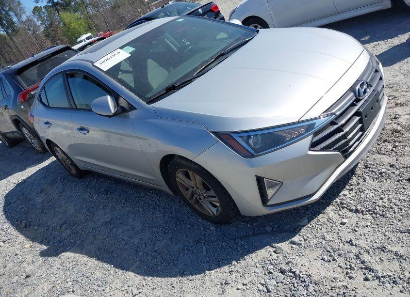 2019 Hyundai Elantra VALUE EDITION (VIN 5NPD84LF2KH497589) main photo