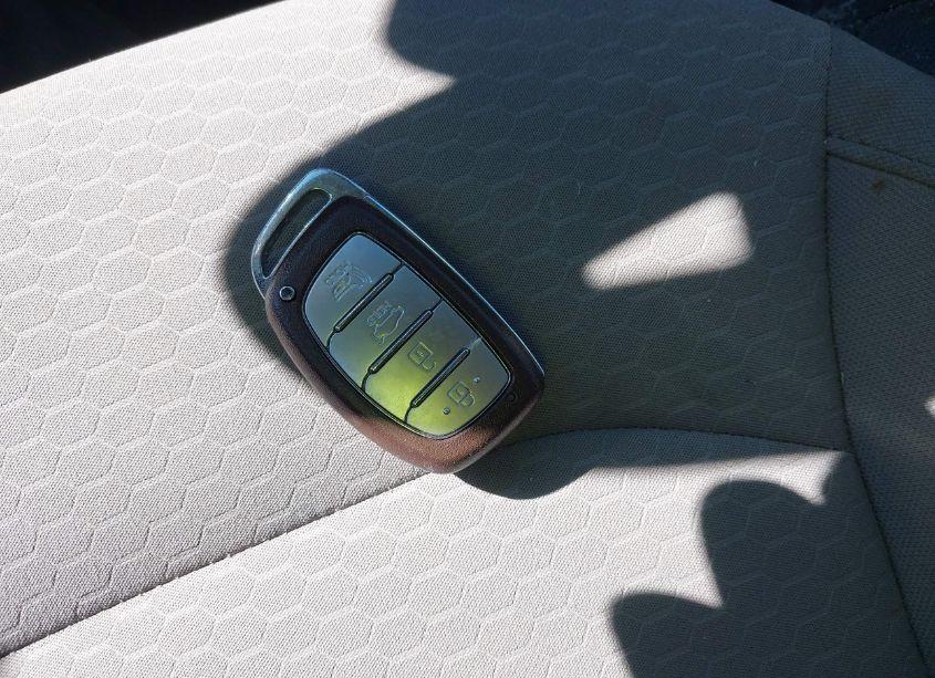 Photo 11 of 2019 Hyundai Elantra VALUE EDITION (VIN 5NPD84LF2KH497589)