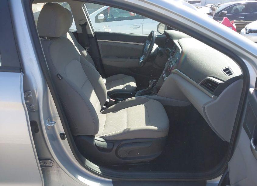 Photo 5 of 2019 Hyundai Elantra VALUE EDITION (VIN 5NPD84LF2KH497589)