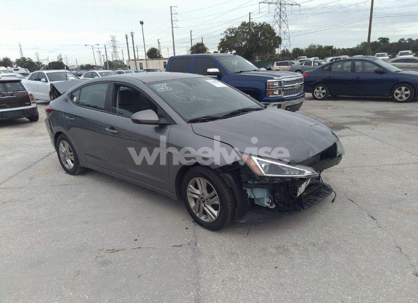 2020 Hyundai Elantra SEL (VIN 5NPD84LF2LH513873) main photo