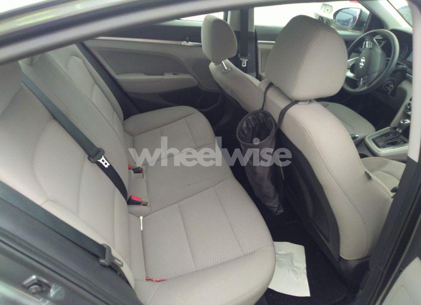 Photo 8 of 2020 Hyundai Elantra SEL (VIN 5NPD84LF2LH513873)