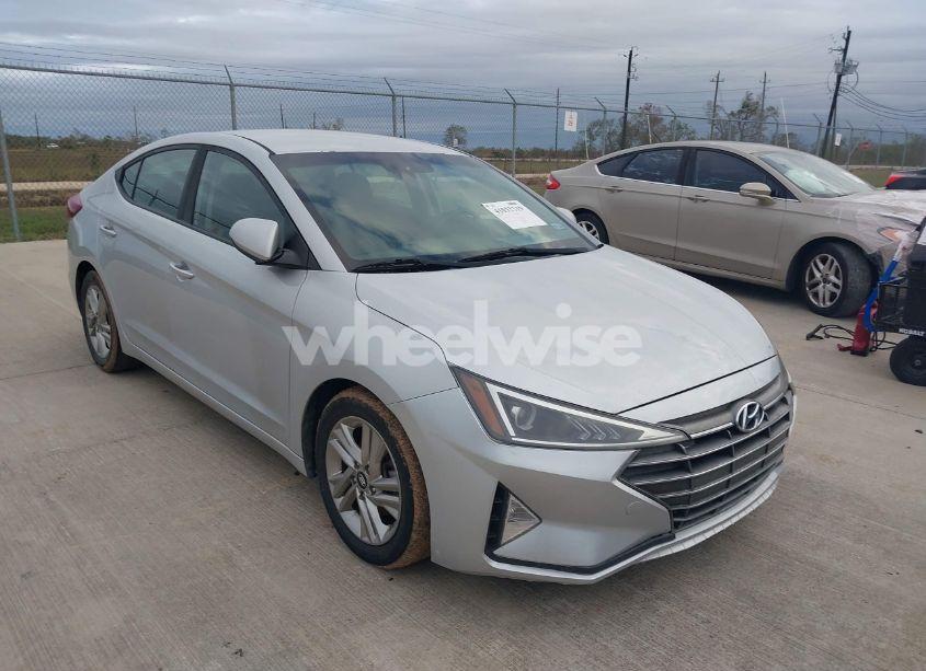 2020 Hyundai Elantra SEL (VIN 5NPD84LF2LH515445) main photo