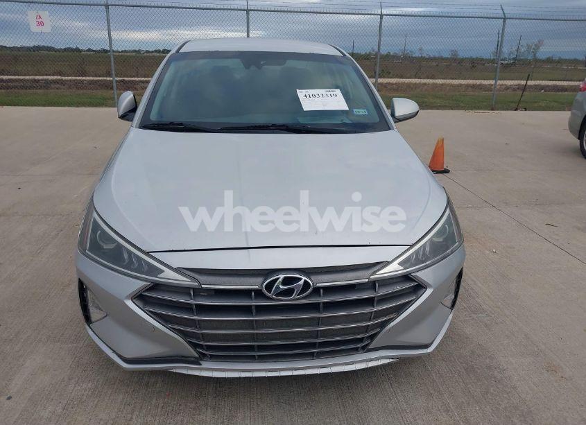 Photo 12 of 2020 Hyundai Elantra SEL (VIN 5NPD84LF2LH515445)