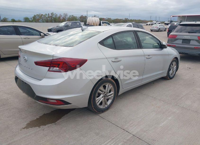 Photo 4 of 2020 Hyundai Elantra SEL (VIN 5NPD84LF2LH515445)